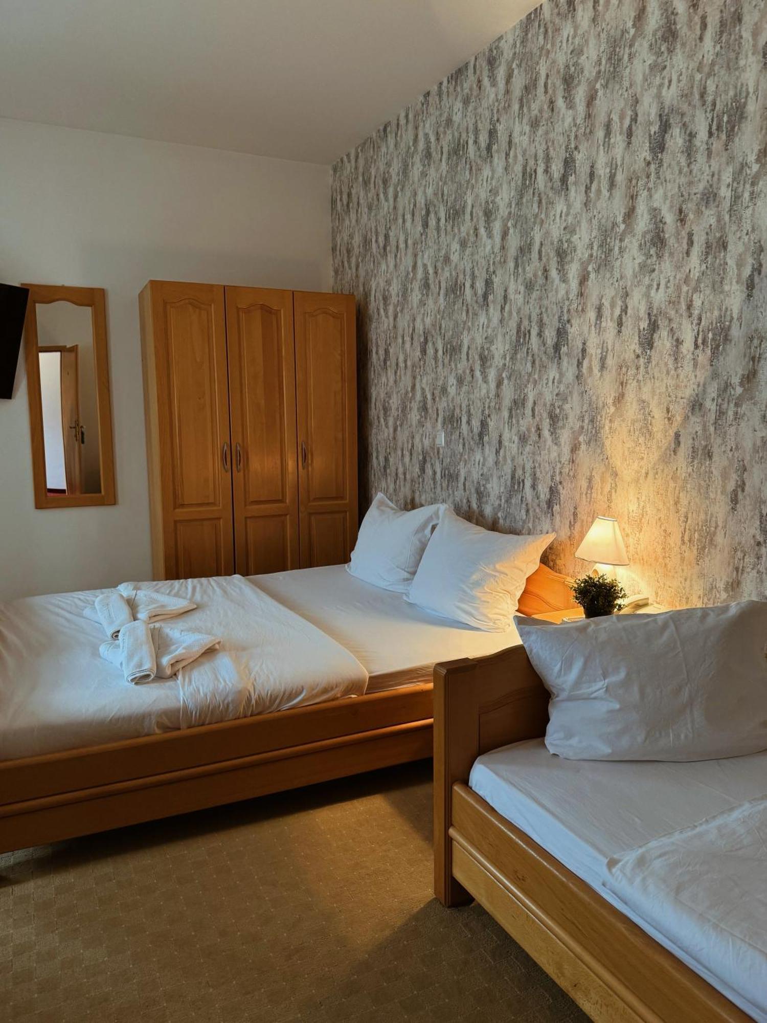Hotel Kupres Kupres  Buitenkant foto