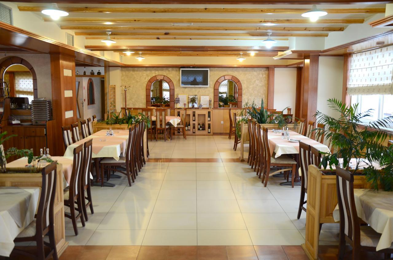 Hotel Kupres Kupres  Buitenkant foto